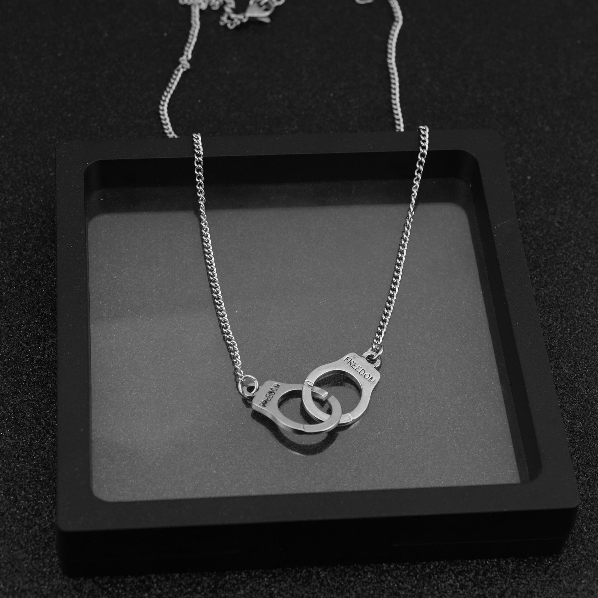 DROP Collar Esposas Plateado