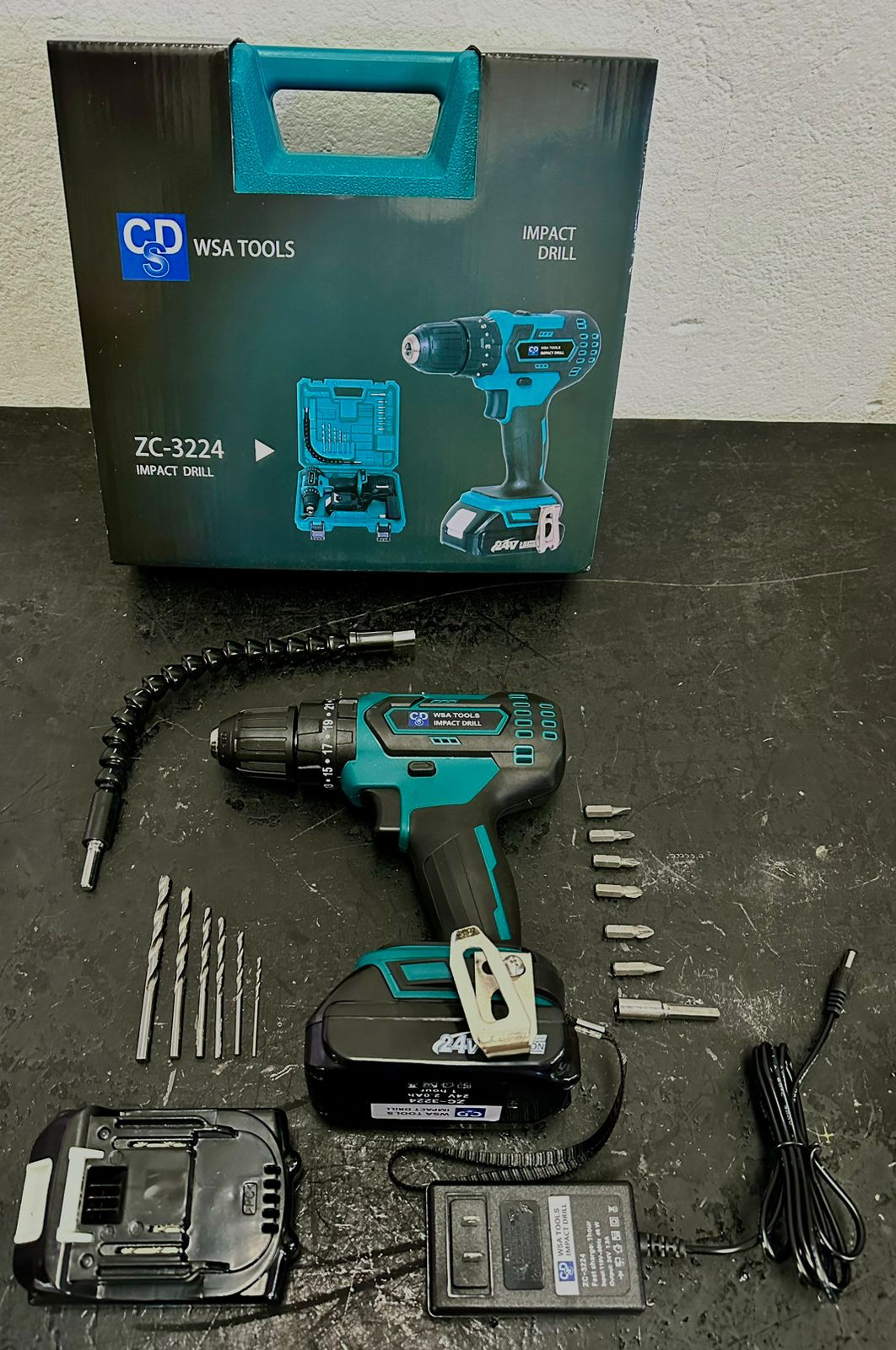 Taladro 24V Mandril 1/2 con Accesorios-