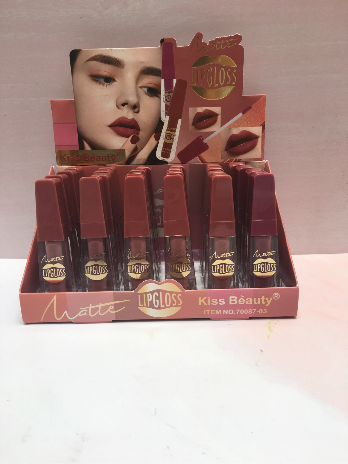 LABIAL LIQUIDO MATTE KISS BEAUTY PACK X3
