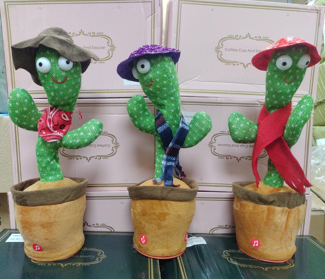 CACTUS  PELUCHE JUGUETE BAILARIN
