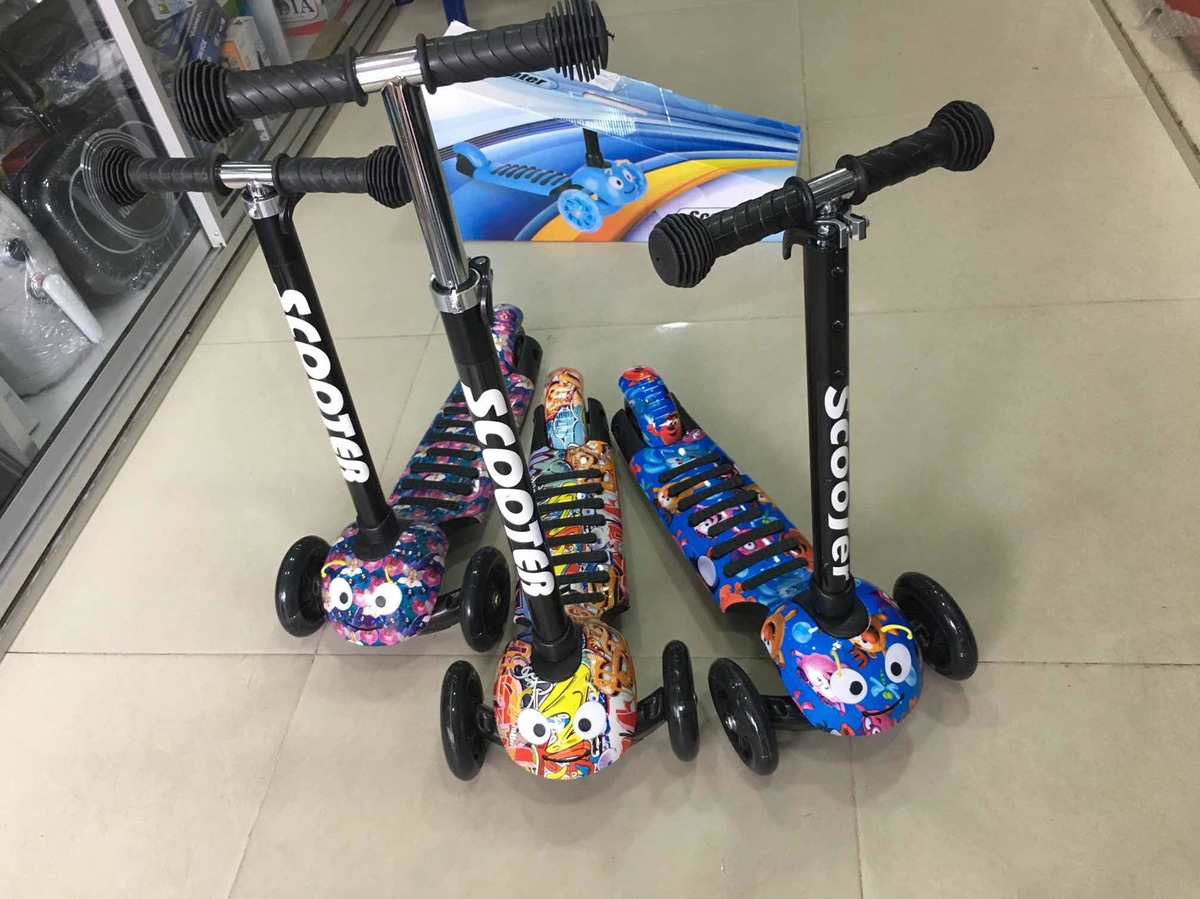 Patineta Para Niños Scooter Gusano