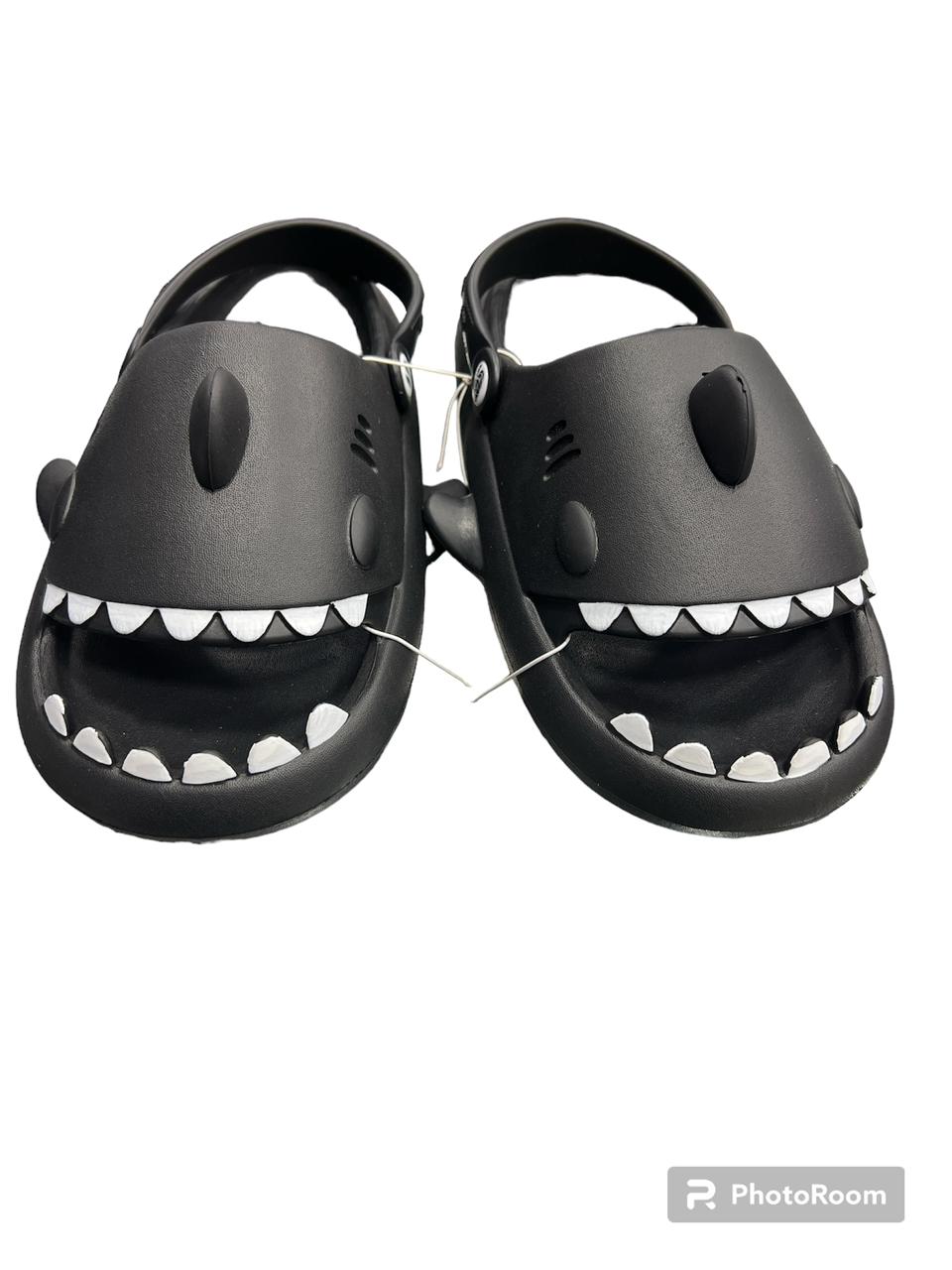 Chanclas tiburón niño modelo 2