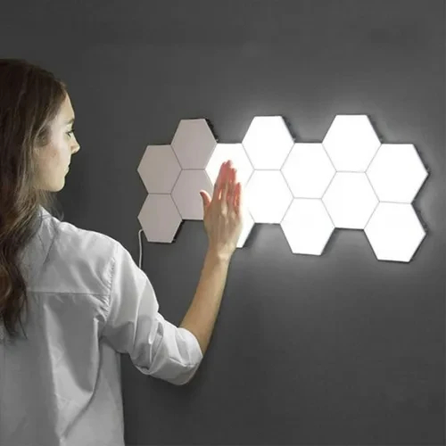 LAMPARA TACTIL LED EN HEXÁGONO