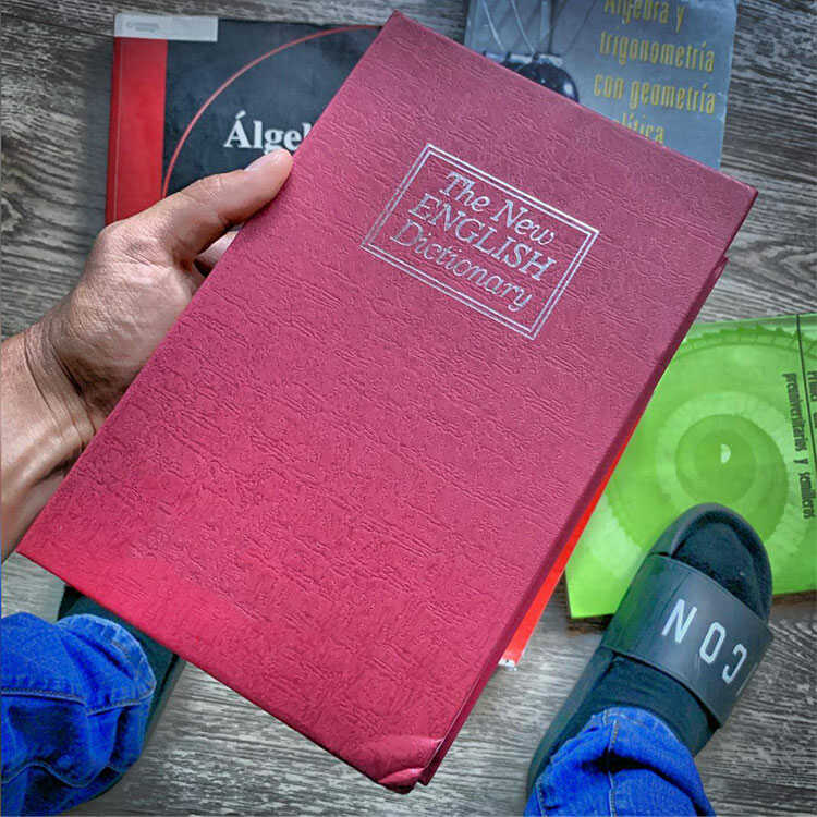 Caja Fuerte Libro Diccionario con Llaves