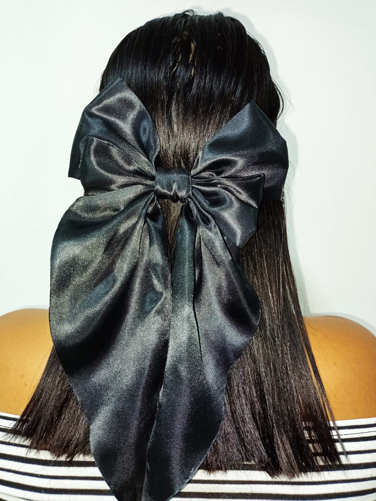 (6)  MOÑOS COQUETTE