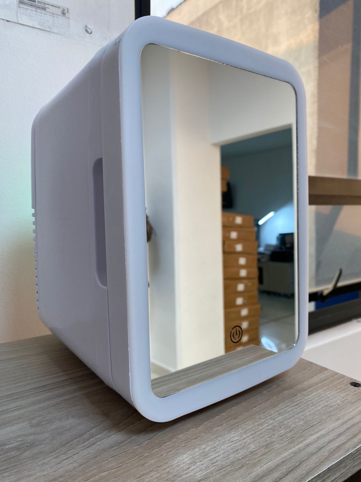 Mini Nevera para Maquillaje