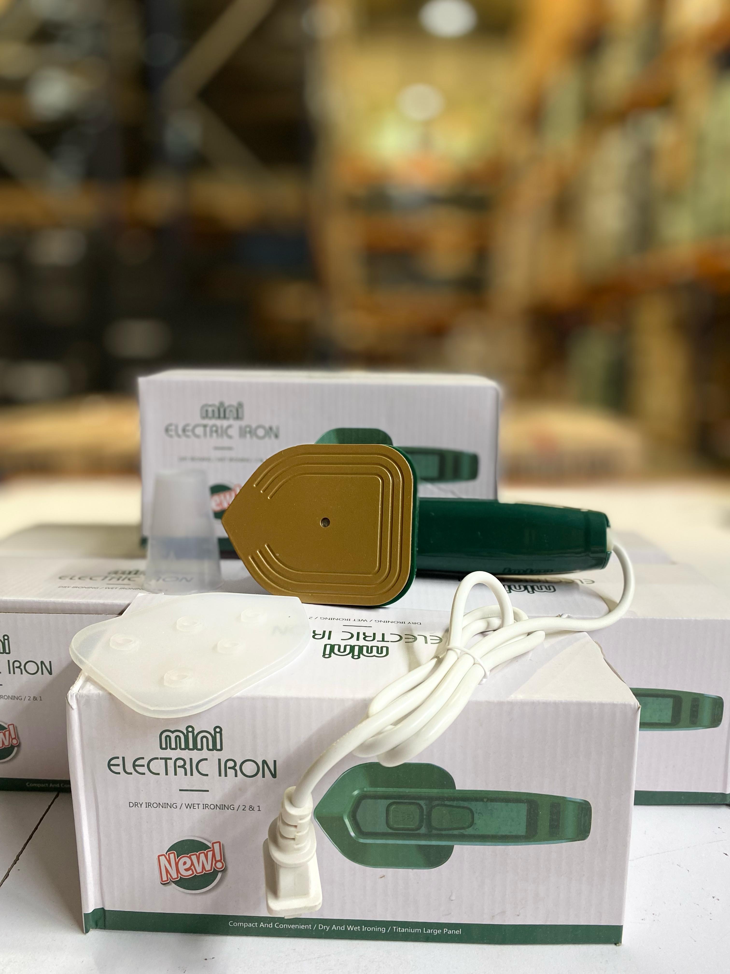 MINI PLANCHA PARA ROPA