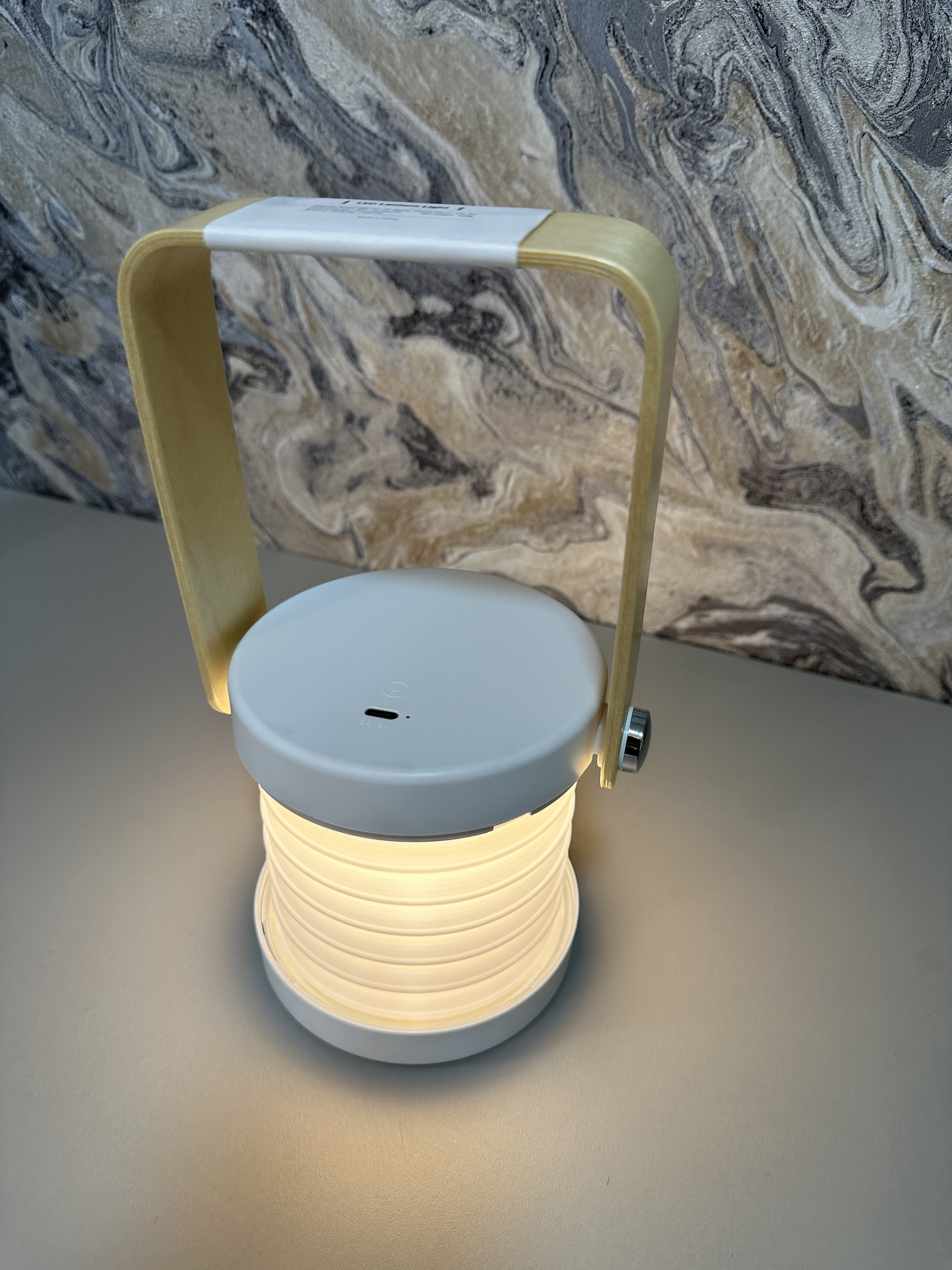 Linterna o lámpara multiusos