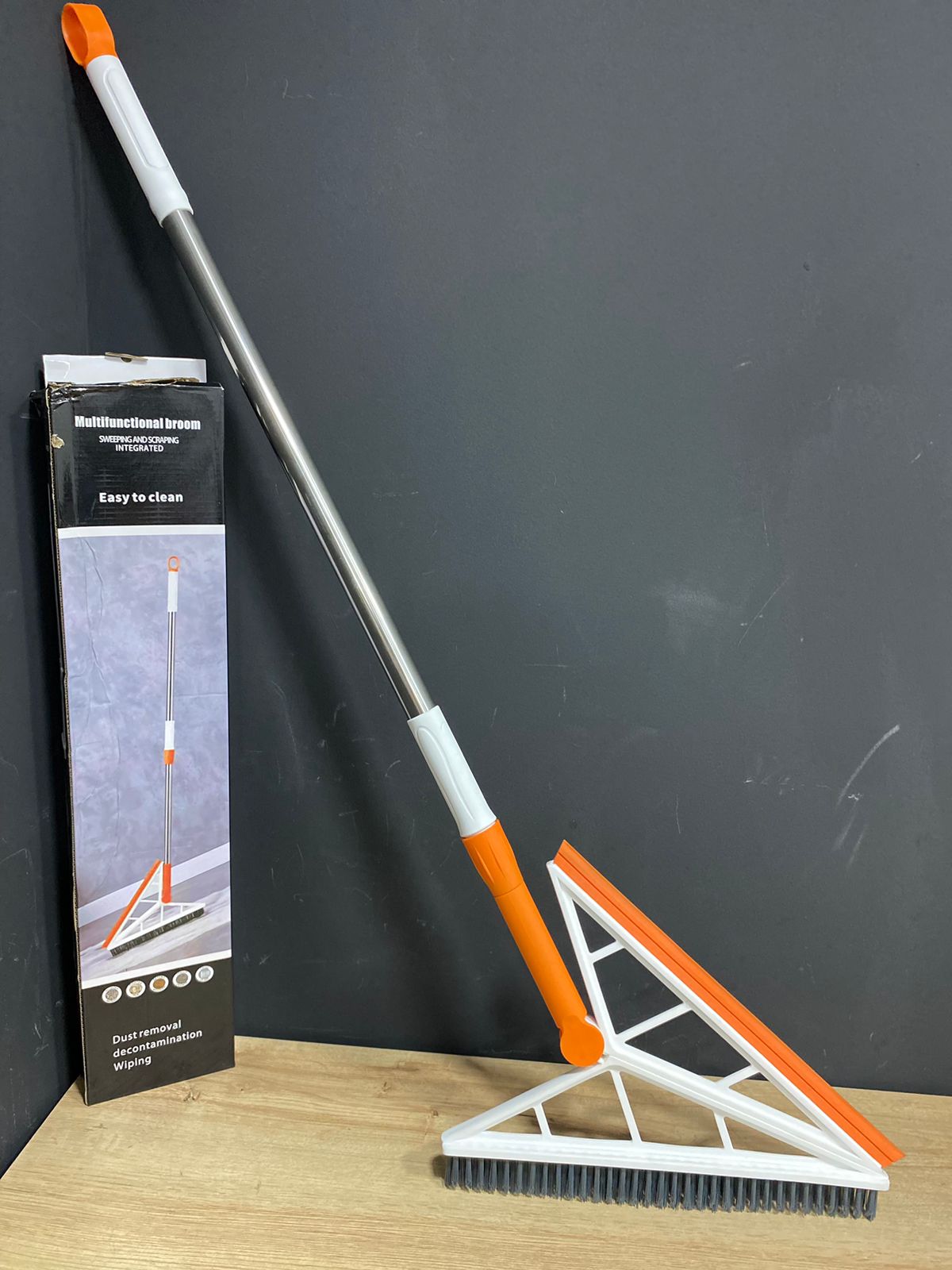 ESCOBA MULTIFUNCIONAL