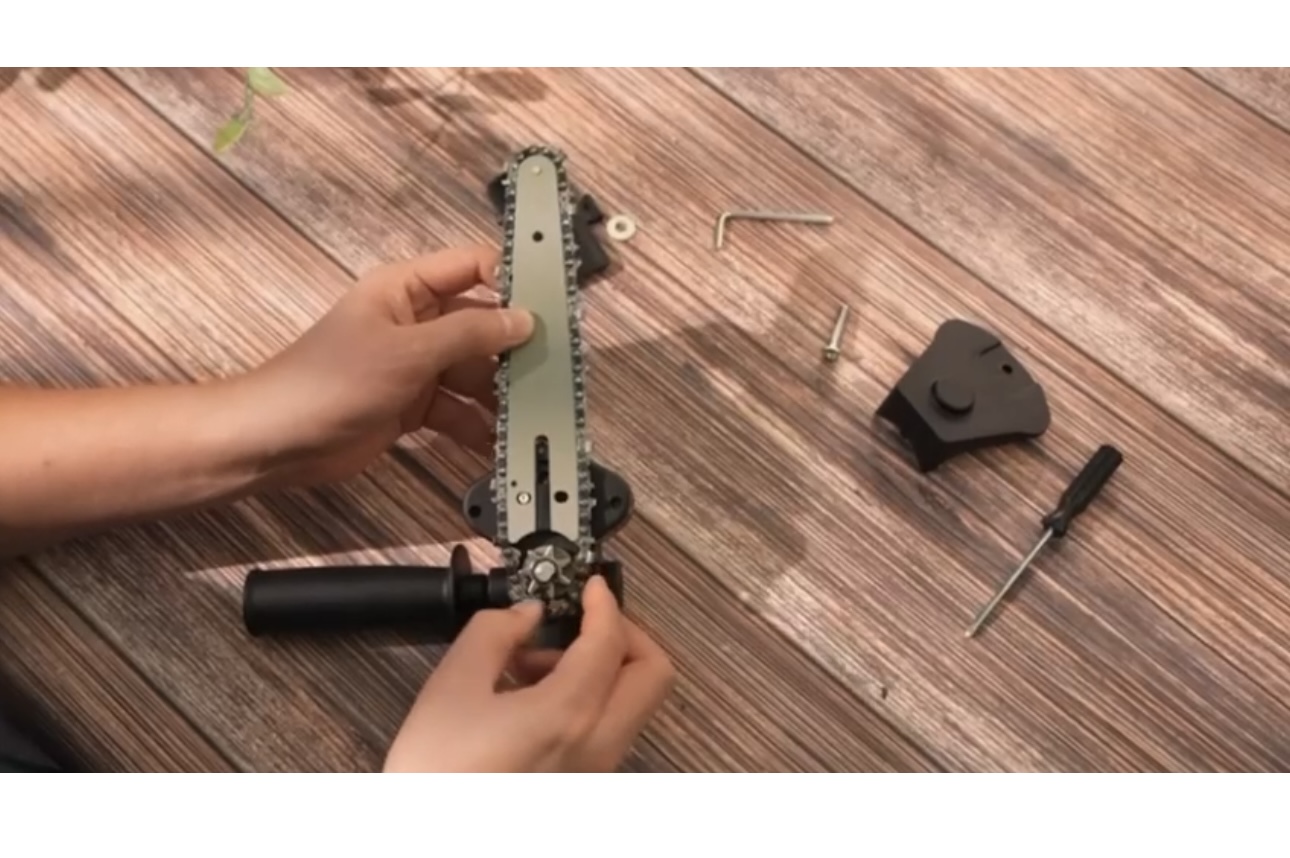 Adaptador de motosierra o cabezal