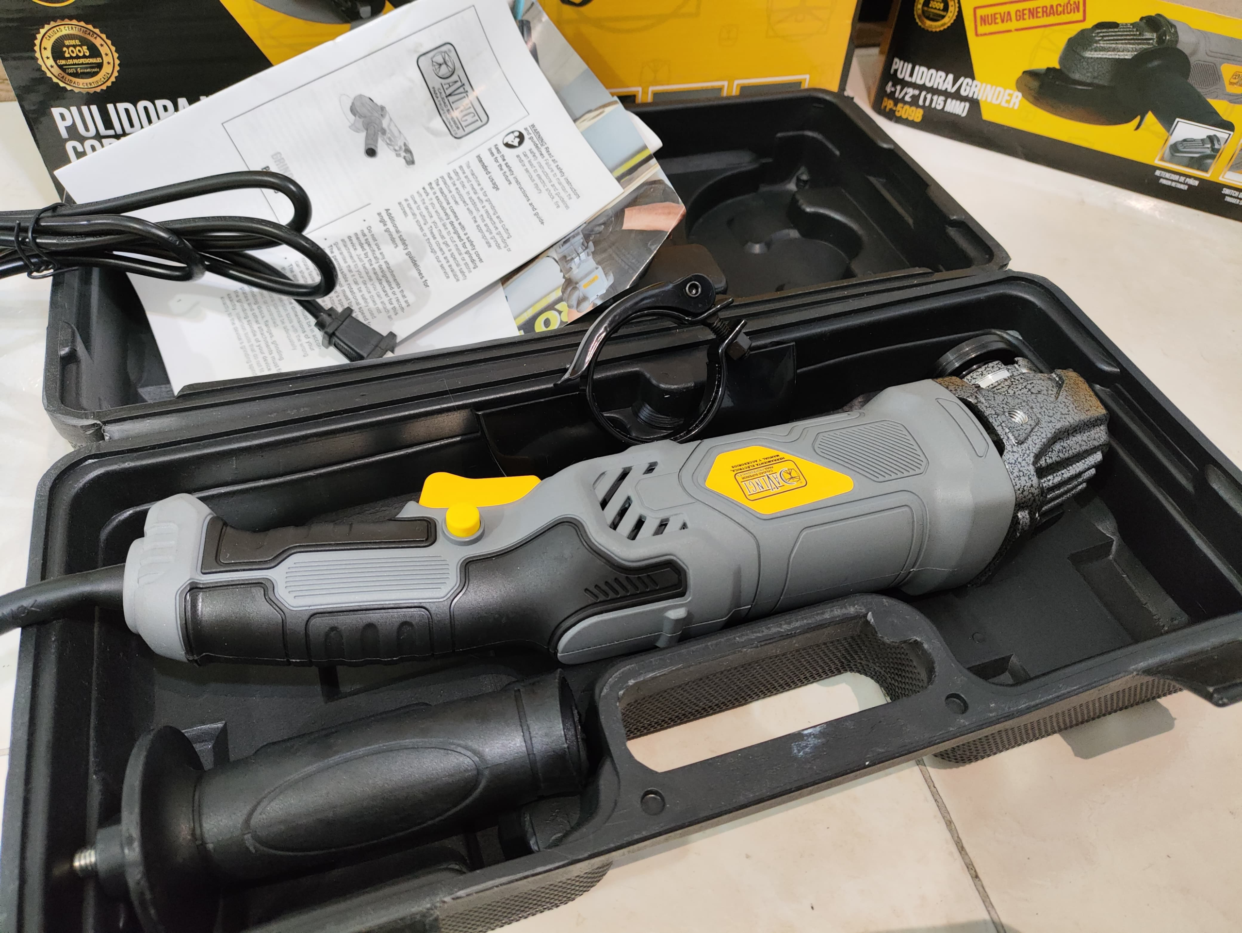 🔝PULIDORA ALAMBRICA 4.1/2 CON MALETA🔝