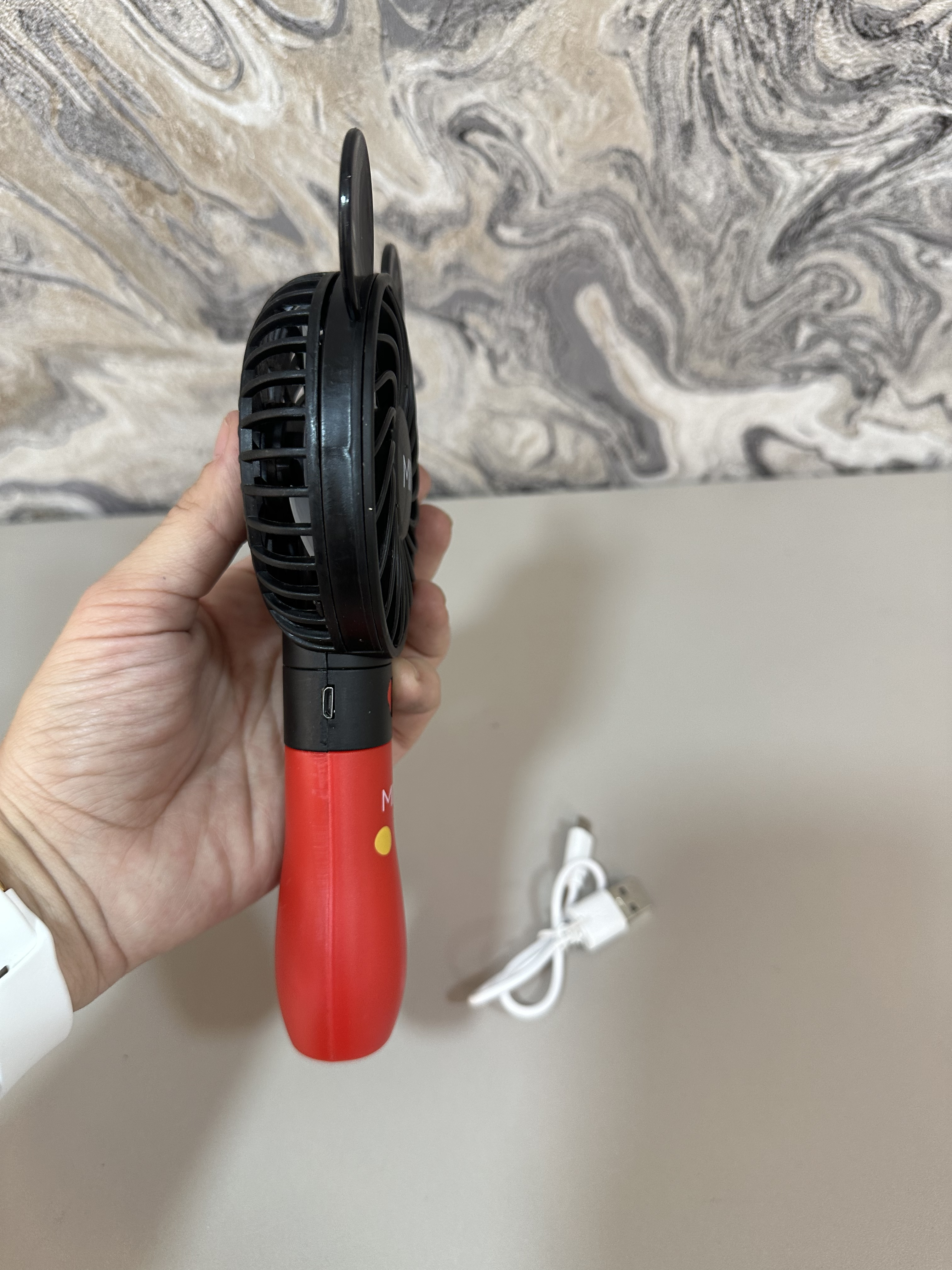 Ventilador recargable mickey