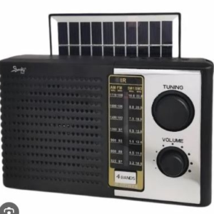 RADIO PORTATIL RECARGABLE CON PANEL SOL