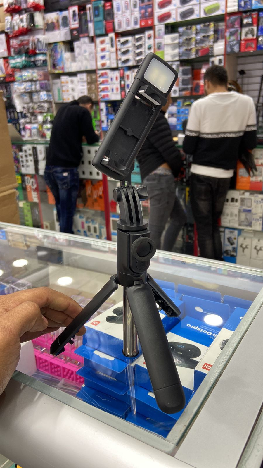 PALO DE SELFIE BLUETOOTH LED V05 TRIPODE - Image 3