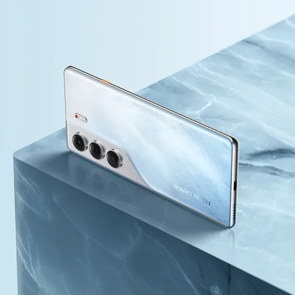 Celular TECNO Camon 40 Pro 256GB Blanco - Imagen 8