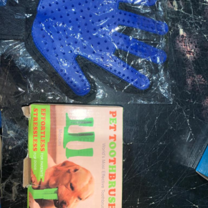 Combo Mascotas Guante Cepillo + Juguete