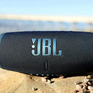 Parlante Jbl Charge 5 Bluetooth Generico