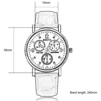 reloj clásico con correa de cuero