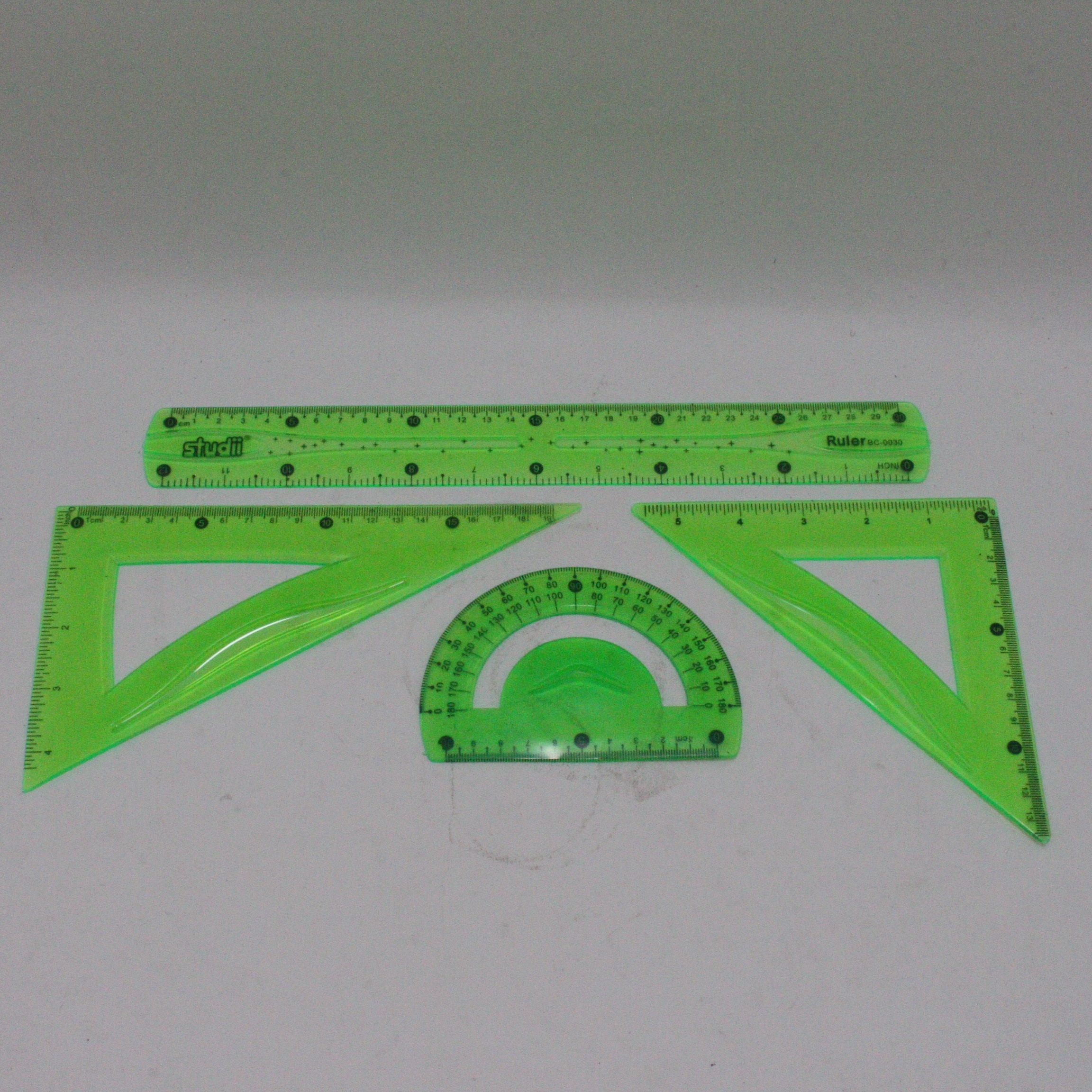 Juego Geometrico de Reglas x4 pcs flexi