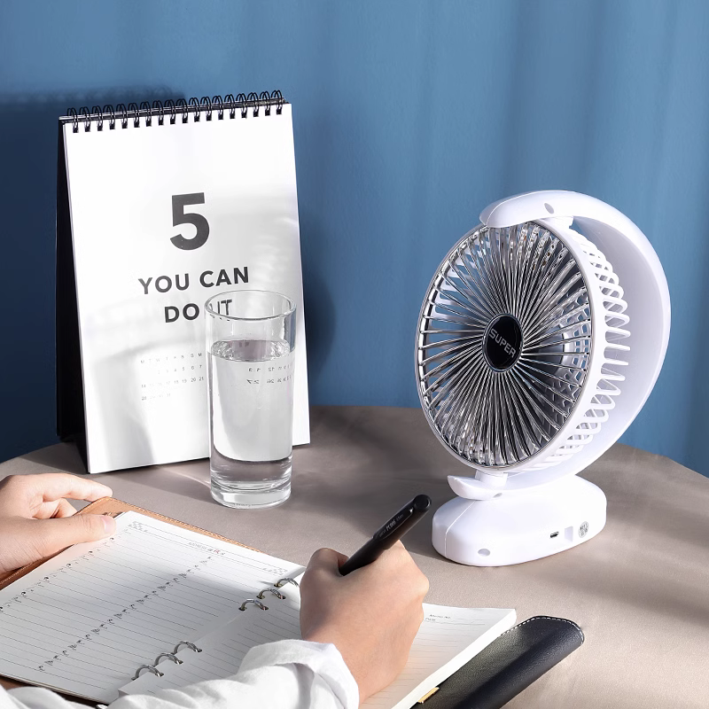 Ventilador de Escritorio Recargable A12