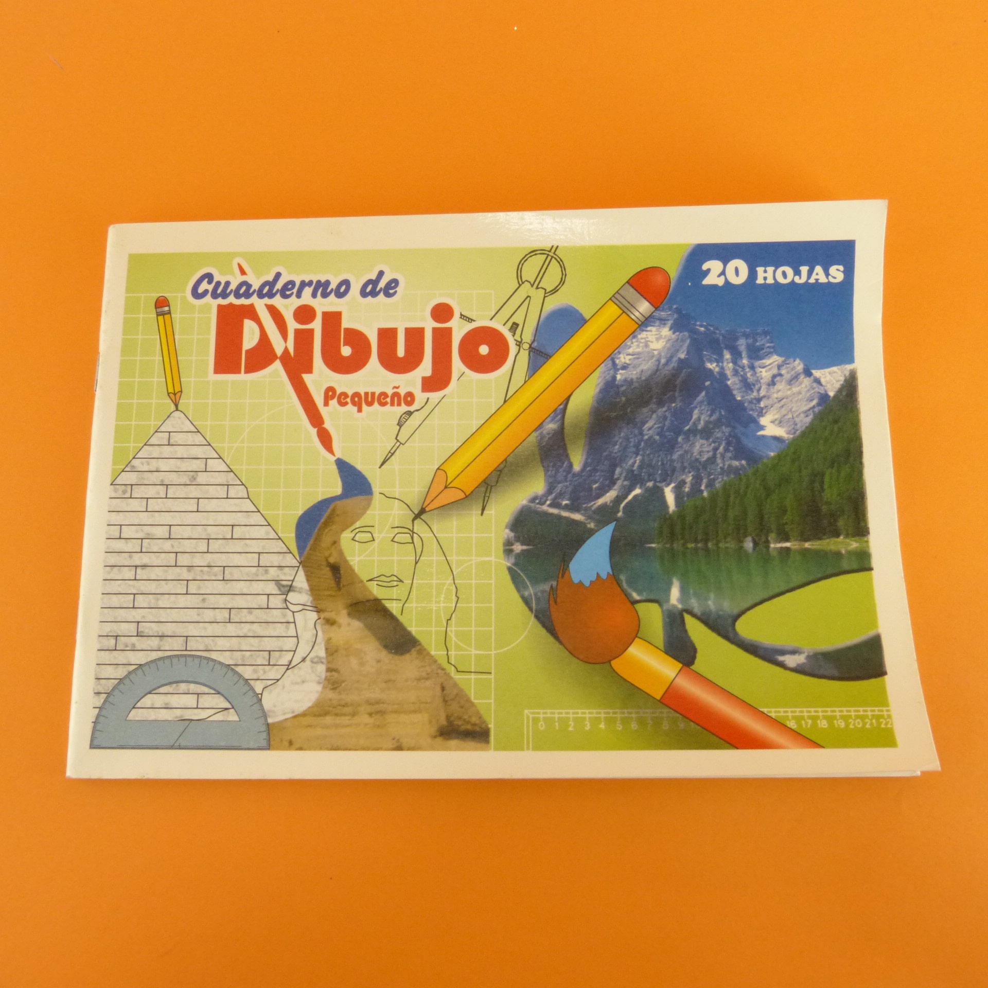 Cuaderno de dibujo pequeño