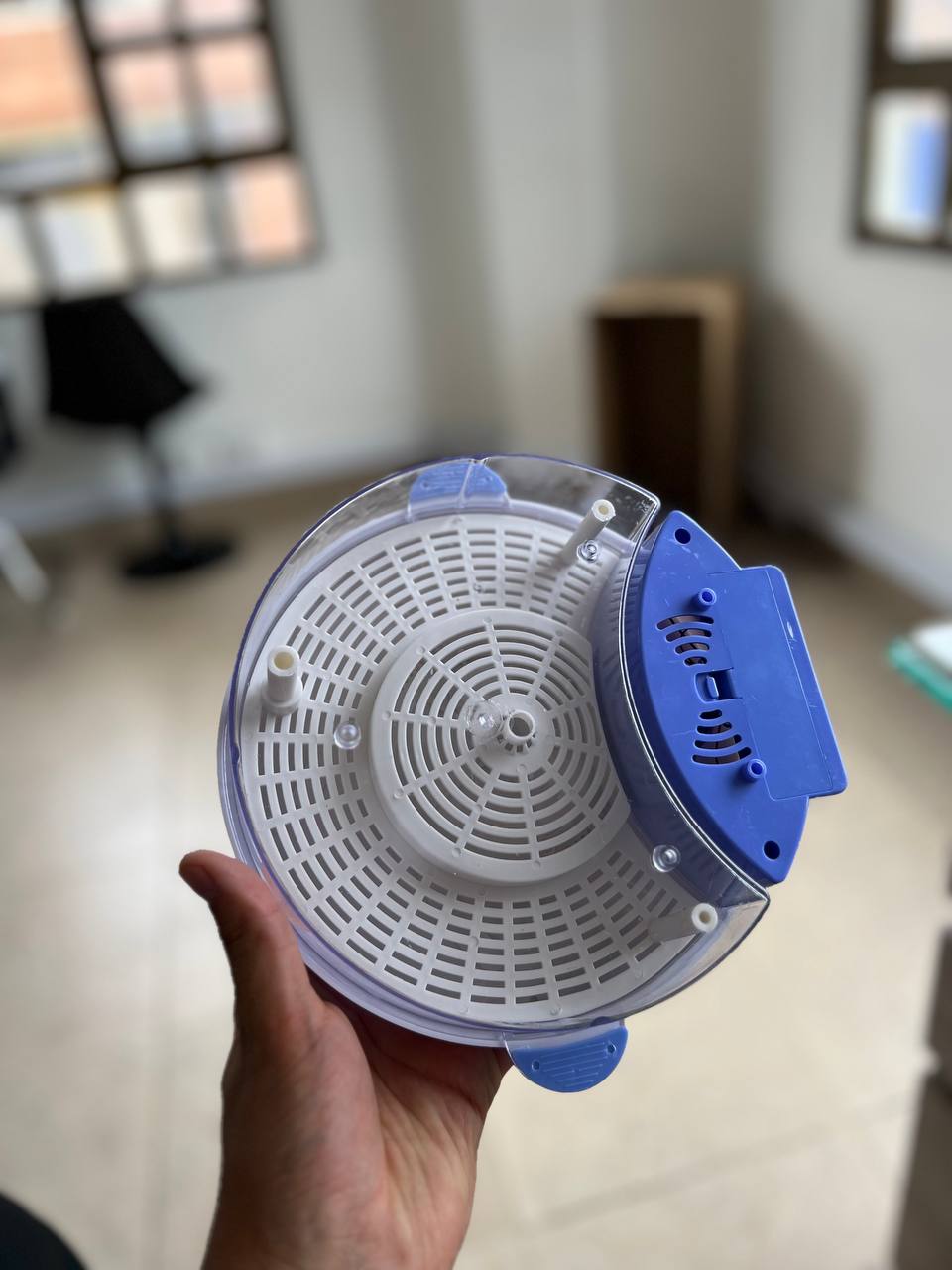 Atrapa Moscas Eléctrico práctico