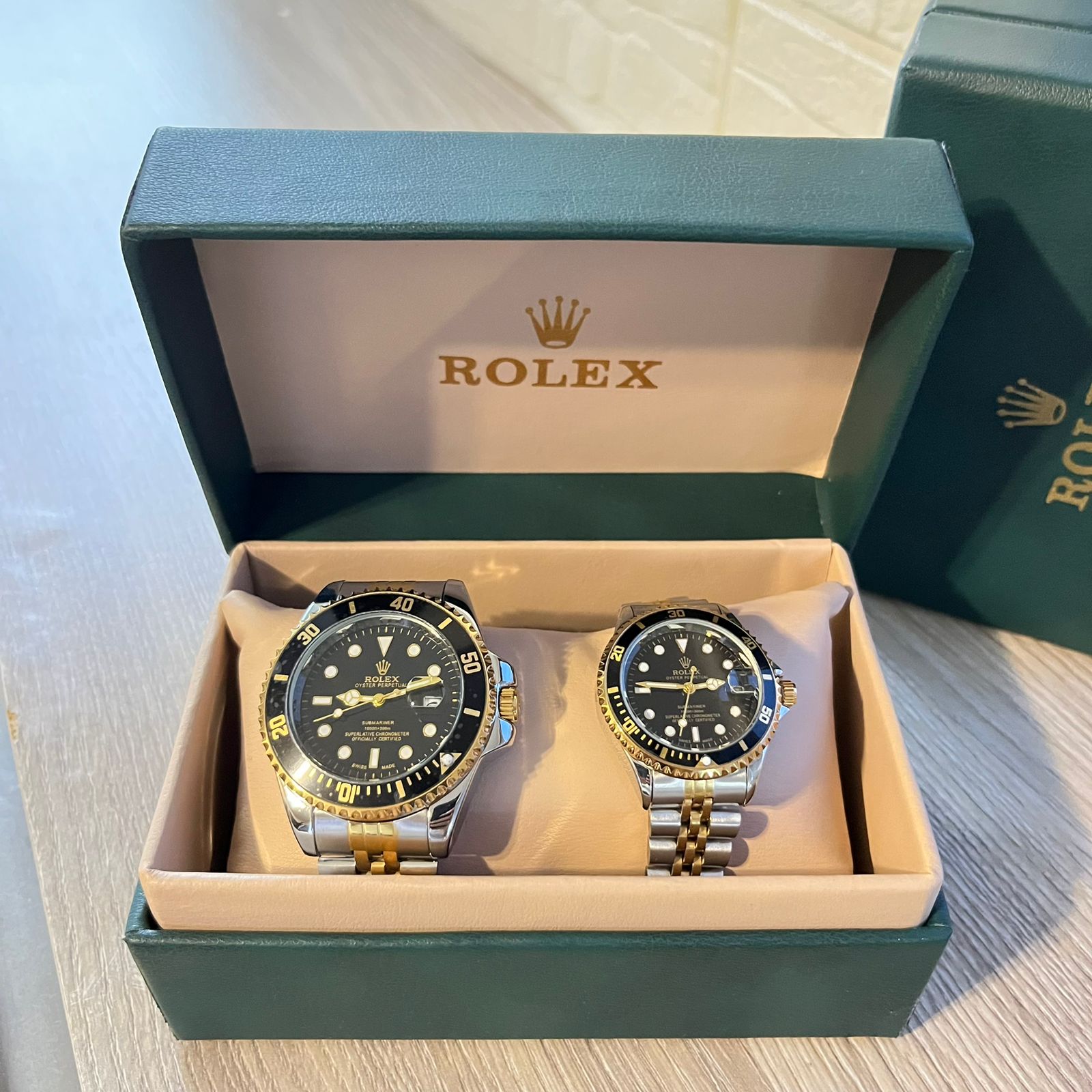 RELOJ PAREJA ROLEX PERPETUAL LUPA