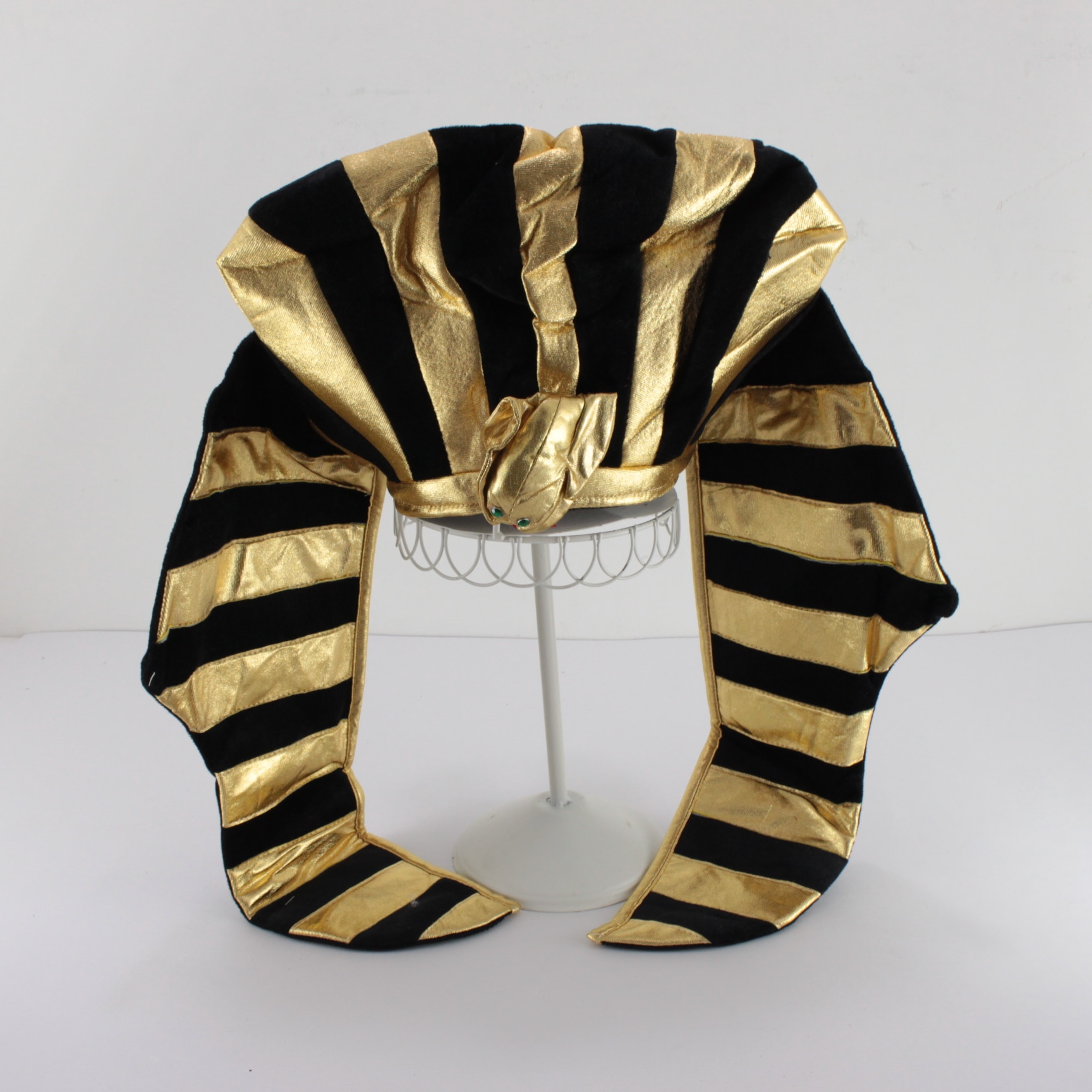 Gorro de faraón y vikingo