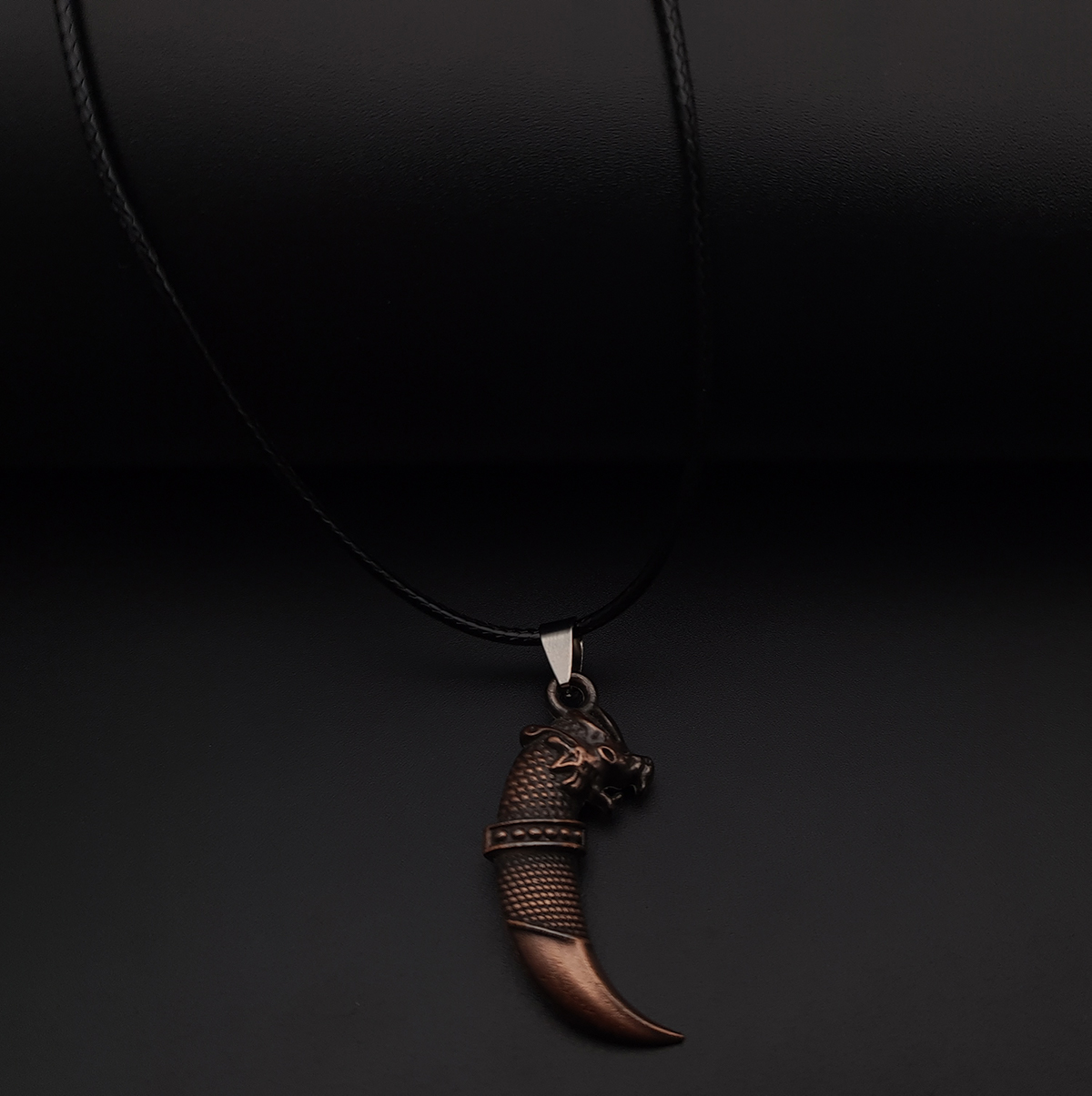 Collar Colmillo Dragon Metalico