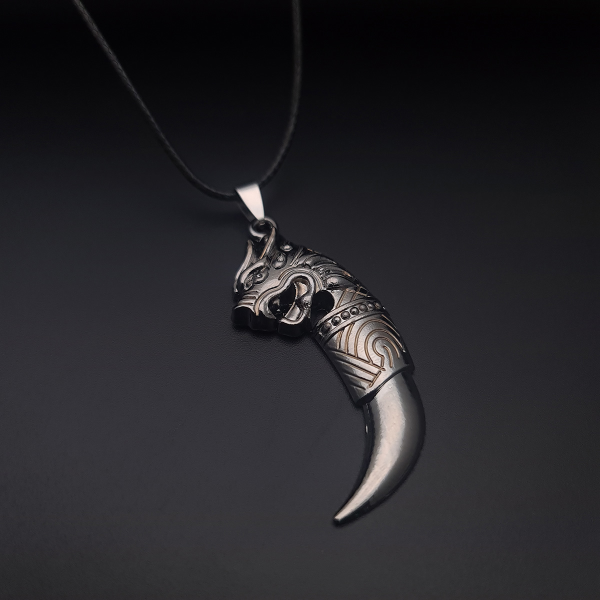 Collar Colmillo Garra Dragon Vintage