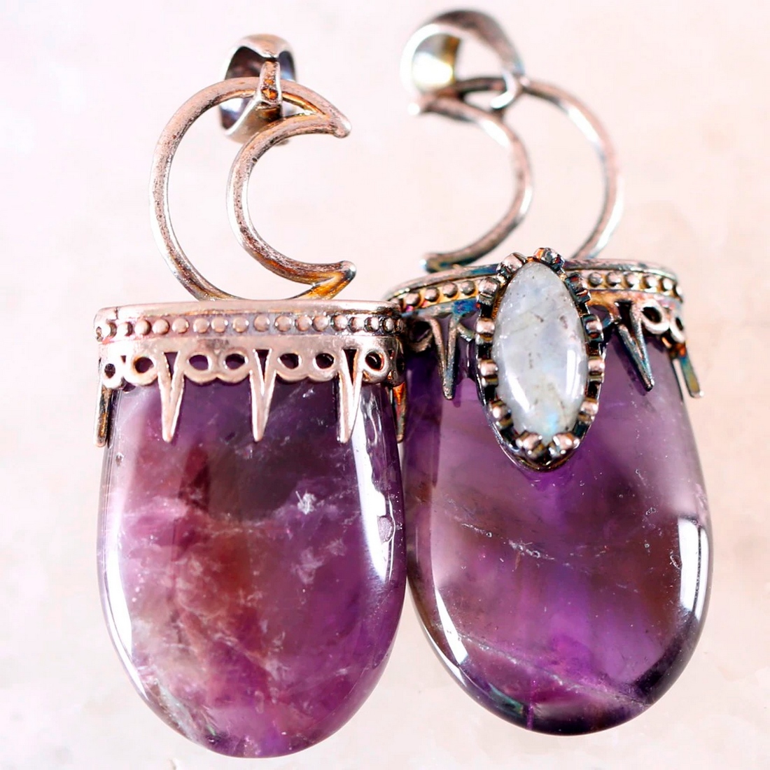 Collar Media Luna Cuarzo Amatista Estuch - Imagen 2