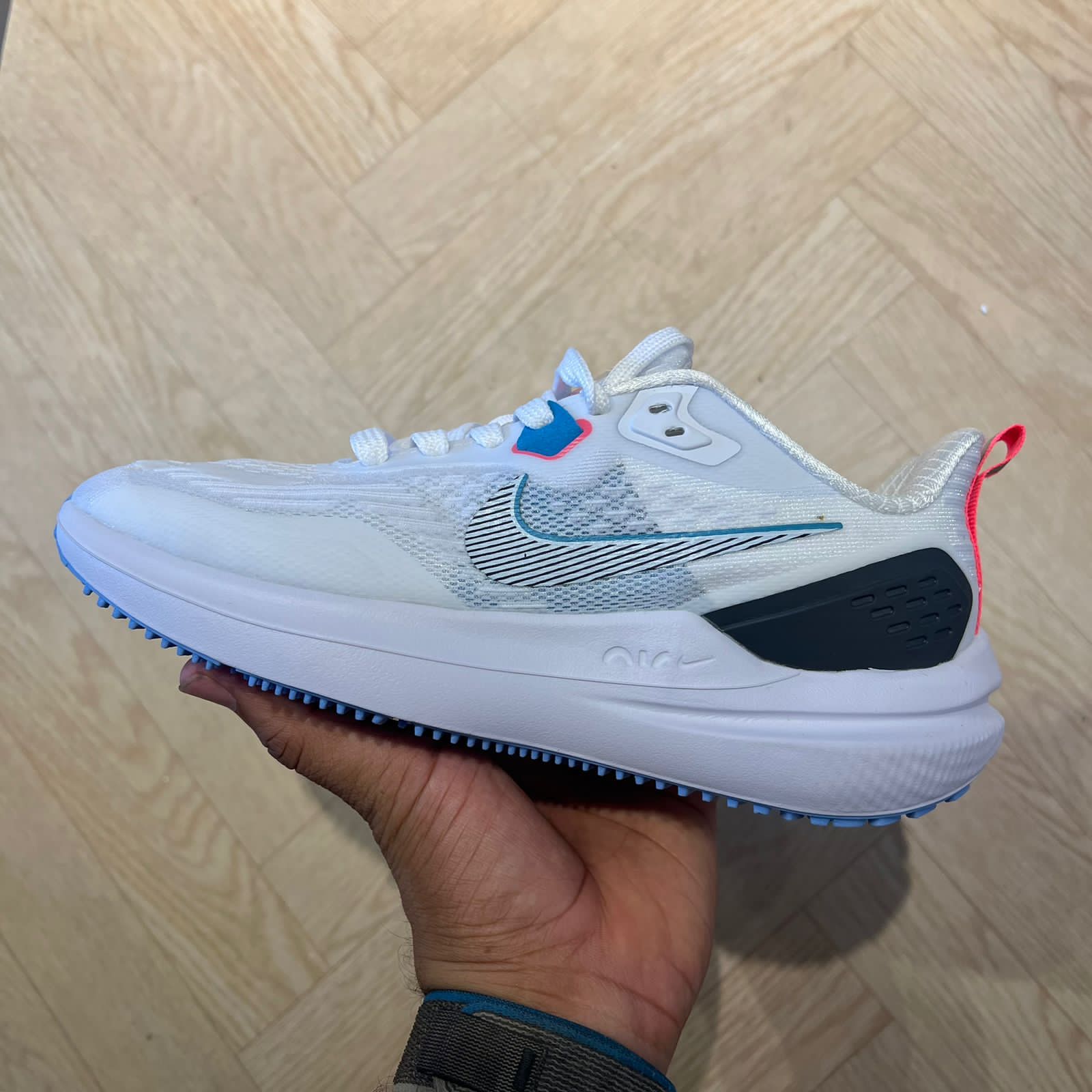 NIKE AIR ZOOM BLANCO-CELESTE