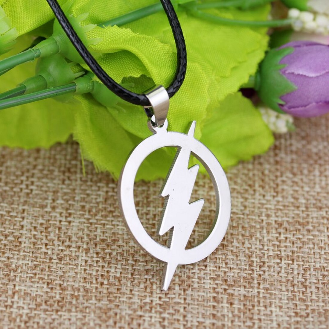 Collar Flash Acero + Estuche