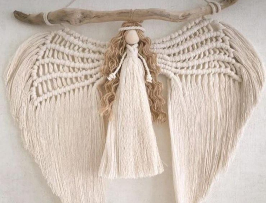 Ángel macramé hecho a mano para Navidad